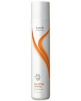 Samponul Londa Curl Definer, recomandat pentru pastrarea elasticitatii buclelor